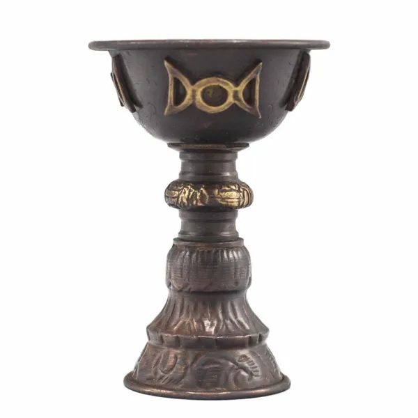 Copa ritual de cobre envejecido con Triple Luna - 8 × 13 cm